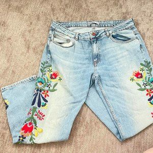 Zara embroidered jeans